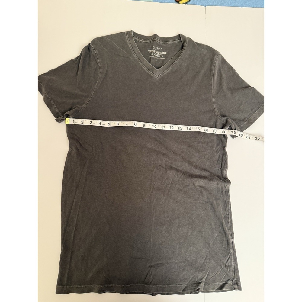 Sonoma Men Small V-Neck T-Shirt Gray Vintage Washed 100% Cotton Casual Preppy
